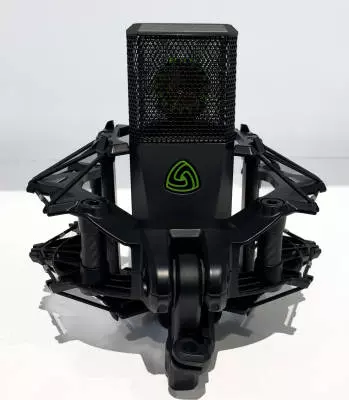 Lewitt - LCT 1040 Ultimate Microphone System 2